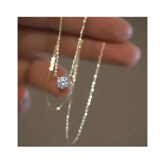 A 14K Diamond Necklace That Shines More Beautifully Every Day, a Subtle Luxury Accent